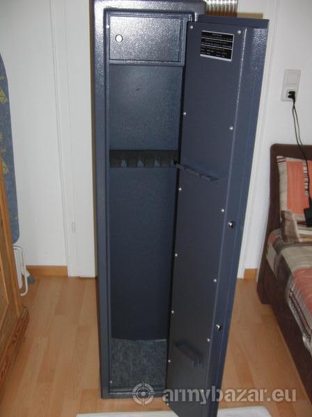 Stabiler Waffenschrank