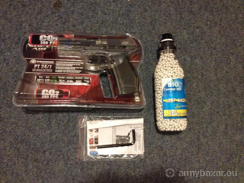 KWC Taurus 24/7 CO2 Airsoft Pistol Clear